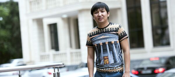 Кыргыз-казак эстрадасында таанымал ырчы Ильяз Абдразаков. Архив - Sputnik Кыргызстан