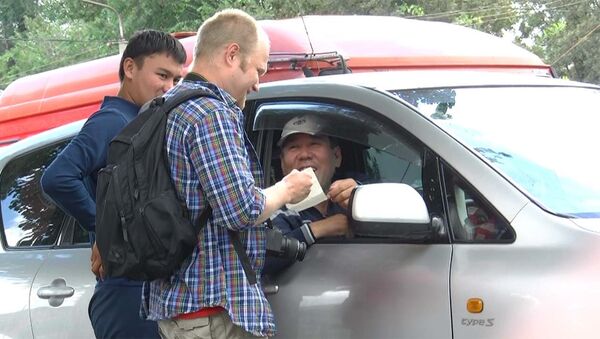 Чет элдик жаранды бишкектик таксисттер алдайбы — социалдык эксперимент - Sputnik Кыргызстан