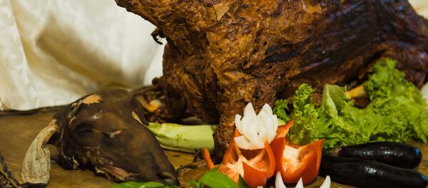 Баранина в тандыре Баранина в тандыре - Sputnik Кыргызстан