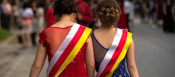 Выпускной бал в Цхинвале - Sputnik Кыргызстан