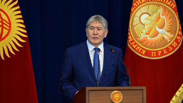 Архивное фото президента Кыргызской Республики Алмазбека Атамбаева - Sputnik Кыргызстан