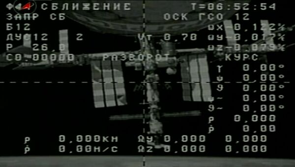 Прогресс МС отдалялся от МКС после отстыковки от космической станции - Sputnik Кыргызстан