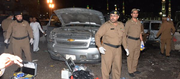 Взрыв неподалеку от мечети Пророка в городе Медина на западе Саудовской Аравии - Sputnik Кыргызстан