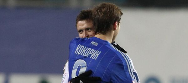 Футболисты Александр Кокорин и Павел Мамаев. Архивное фото Футболисты Александр Кокорин и Павел Мамаев. Архивное фото - Sputnik Кыргызстан