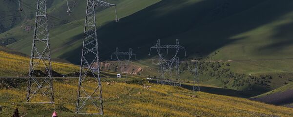 Линии электропередачи в Кыргызстане. Архивное фото - Sputnik Кыргызстан