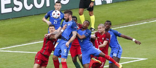 Футбол. Чемпионат Европы - 2016. Финал. Матч Португалия - Франция - Sputnik Кыргызстан