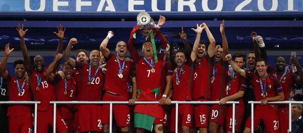 Футбол. Чемпионат Европы — 2016. Финал. Матч Португалия — Франция - Sputnik Кыргызстан