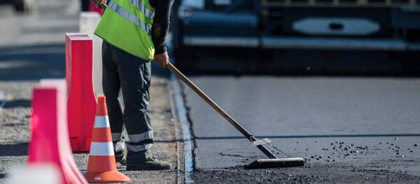 Ремонт дорог в Омске - Sputnik Кыргызстан