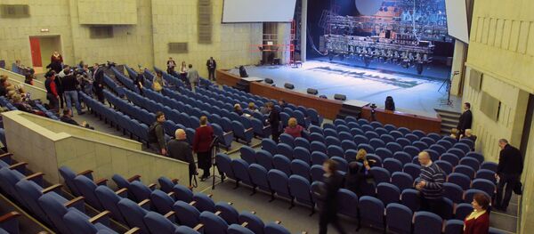 Зрительный зал культурного центра московского автомобильного завода имени Лихачева. Архивное фото - Sputnik Кыргызстан