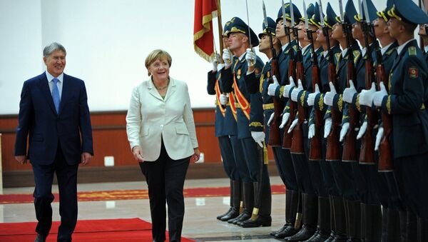 Прибытие Федерального канцлера Германии Ангелы Меркель в Кыргызстан - Sputnik Кыргызстан