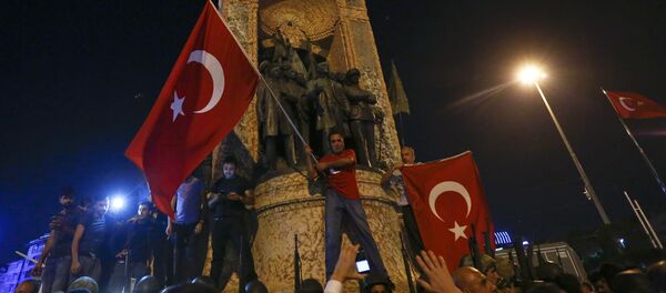 Түркиядагы аскердик төңкөрүш аракети. Архив Түркиядагы аскердик төңкөрүш аракети. Архив - Sputnik Кыргызстан