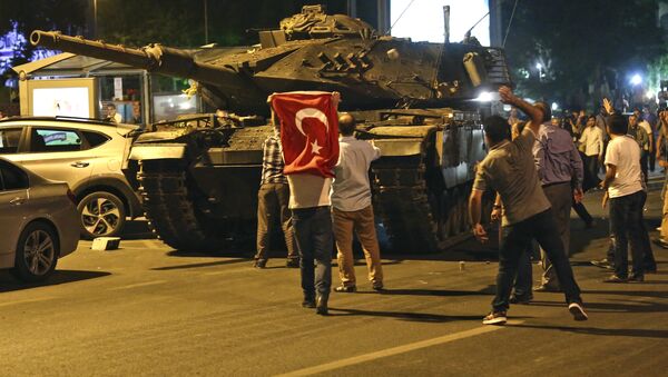 Попытка военного переворота в Турции - Sputnik Кыргызстан