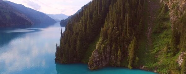 Уникальный Кыргызстан — красоты озера Сары-Челек - Sputnik Кыргызстан