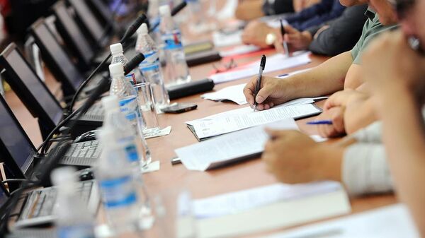 Эксперты во время конференции. Архивное фото - Sputnik Кыргызстан
