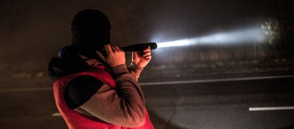 Стритрейсеры на ночных рейдах по поиску банды ГТА - Sputnik Кыргызстан