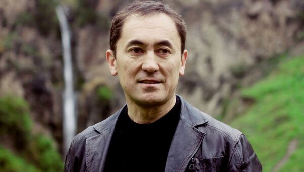 Лидер партии Мекен ынтымагы Темирбек Асанбеков. Архивное фото - Sputnik Кыргызстан
