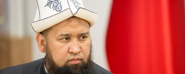 Муфтий Максатбек ажы Токтомушевдин архивдик сүрөтү - Sputnik Кыргызстан