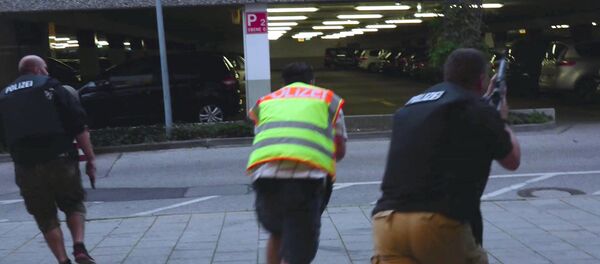 Стрельба в торговом центре Olympia в Мюнхене - Sputnik Кыргызстан