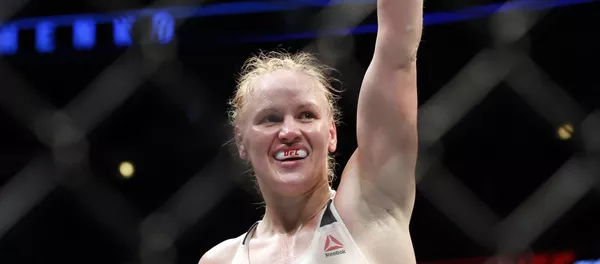 Бой Валентины Шевченко и Холли Холм на UFC on FOX 20 в Чикаго Бой Валентины Шевченко и Холли Холм на UFC on FOX 20 в Чикаго - Sputnik Кыргызстан