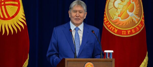 Кыргызстандын президенти Алмазбек Атамбаев. Архив - Sputnik Кыргызстан