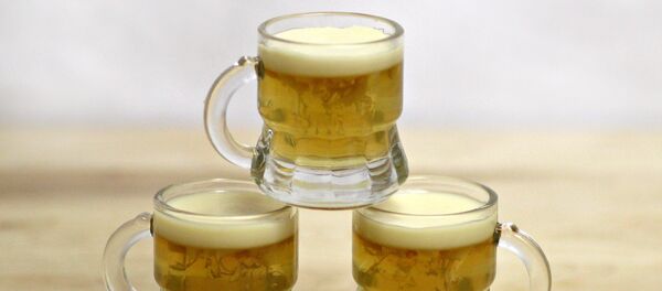 Кружки с пивом. Архивное фото - Sputnik Кыргызстан