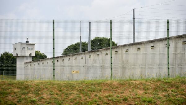 Тюрьма в городе Ле-Ман на западе Франции, где заключенный захватил двух человек в заложники. Архивное фото - Sputnik Кыргызстан