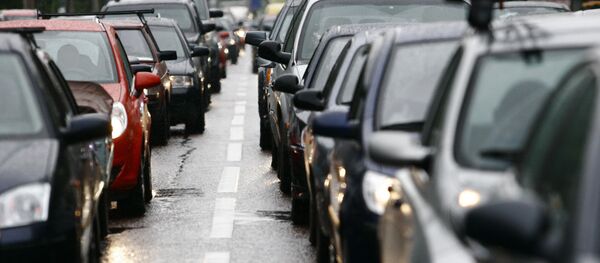 Автомобили на дороге. Архивное фото - Sputnik Кыргызстан