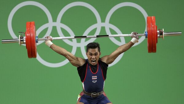 Таиланддык штангист Круайтхонг Бразилиядары олимпиада оюндары учурунда - Sputnik Кыргызстан