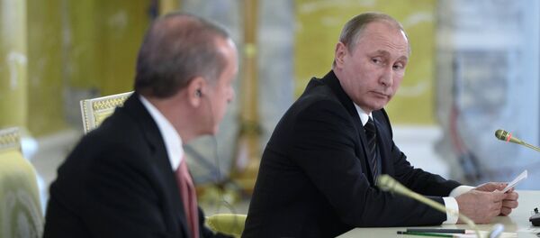 Президент России Владимир Путин и президент Турции Реджеп Тайип Эрдоган. Архивное фото - Sputnik Кыргызстан
