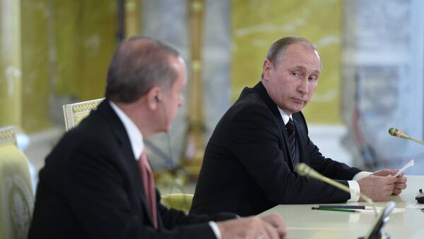 Президент России Владимир Путин и президент Турции Реджеп Тайип Эрдоган. Архивное фото - Sputnik Кыргызстан