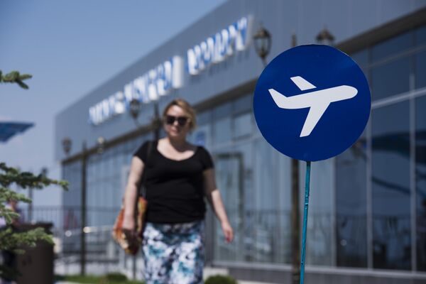 Учактагы ымыркайдын өлүмү. Самолетко кандай оору менен ооругандар түшө албайт - Sputnik Кыргызстан