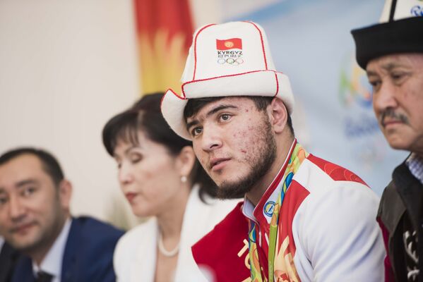 Журналисттер үчүн маалымат жыйын өттү - Sputnik Кыргызстан