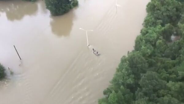 Крупное наводнение произошло в штате Луизиана на юге США. Кадры с места ЧП - Sputnik Кыргызстан