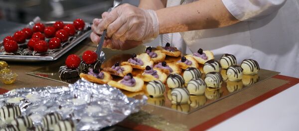 Кондитер. Архивное фото - Sputnik Кыргызстан