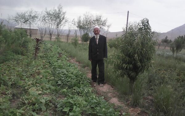 Юлдашев — один из самых пожилых граждан Кыргызстана, отправляющихся в паломничество по святым местам. - Sputnik Кыргызстан