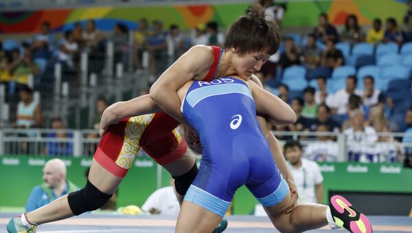 Борец из Кыгызстана в вольном стиле Айсулуу Тыныбекова на олимпийских играх в Рио-Де-Жанейро - Sputnik Кыргызстан
