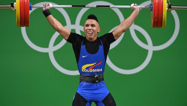 Тяжелоатлет из Колумбии Луис Хавьер Москера Лозано на олимпийских играх в Рио - Sputnik Кыргызстан