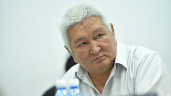 Экс-премьер-министр и бывший глава МНБ (ныне ГКНБ) генерал-лейтенант Феликс Кулов . Архивное фото - Sputnik Кыргызстан