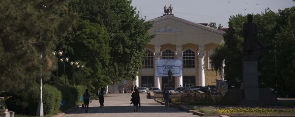 Здание Кыргызского Национального университета - Sputnik Кыргызстан