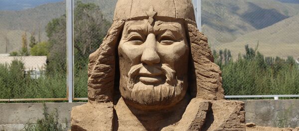 Международный фестиваль песчаных скульптур в Чолпон-Ате - Sputnik Кыргызстан
