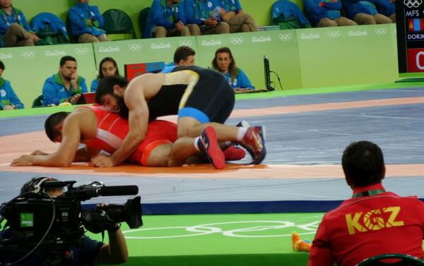 Мусаев боролся с монголом Доржхандом Худербугла — чемпионом Азии 2014 года. - Sputnik Кыргызстан