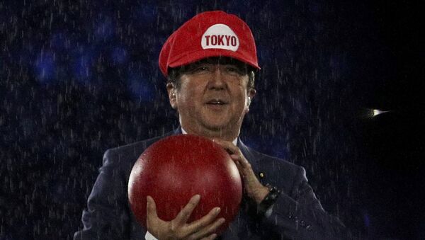 Япон премьер-министри Синдзо Абэ белгилүү оюндун каарманы Марионун образында Олимпиада оюндарынын жабылуу салтанатына - Sputnik Кыргызстан