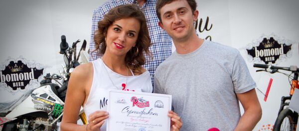 Церемония награждения участниц конкурса Мотоледи-2016 в Бишкеке - Sputnik Кыргызстан