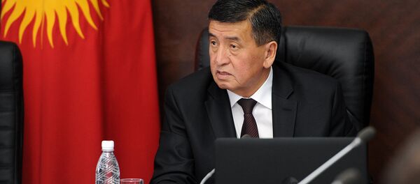 Премьер-министр Сооронбай Жээнбековдун архивдик сүрөтү - Sputnik Кыргызстан