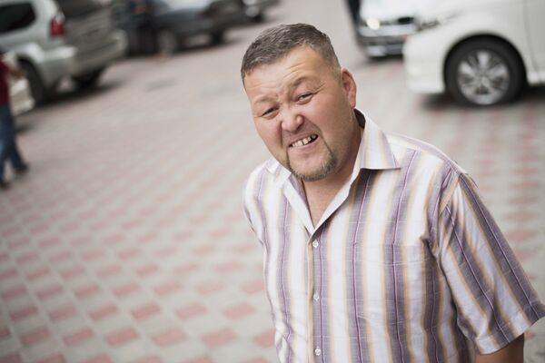 Интервью с актером Камчы Сарыбаевым - Sputnik Кыргызстан