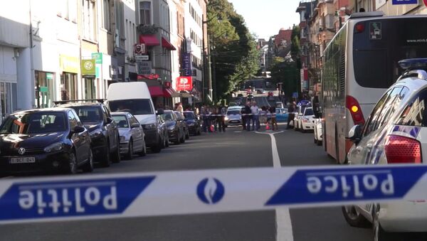 Женщина с ножом напала на пассажиров автобуса в Брюсселе. Кадры с места ЧП - Sputnik Кыргызстан