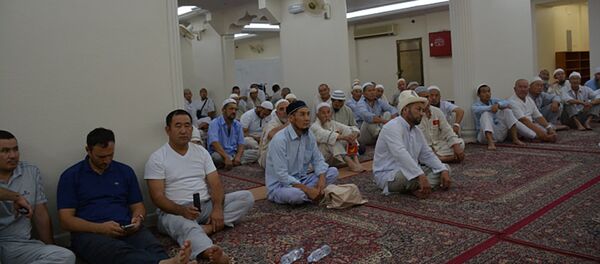 Меккеге барган зыяратчыларга коопсуздук боюнча сабактар өтүлүүдө - Sputnik Кыргызстан