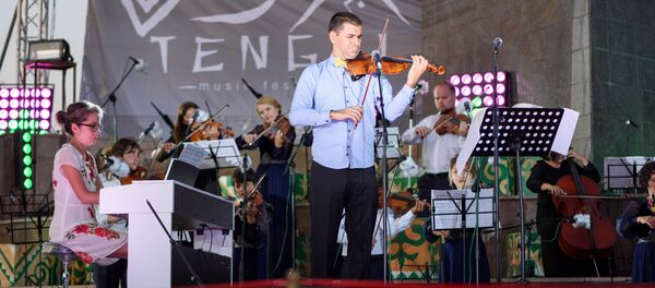 Фестиваль TENGRI music в столичном парке Победы имени Даира Асанова - Sputnik Кыргызстан