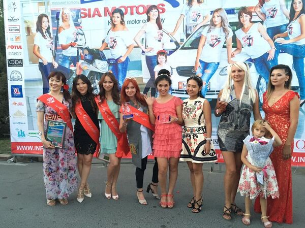 Конкурс на звание лучшей девушки-водителя Автоледи Бишкек — 2016 - Sputnik Кыргызстан