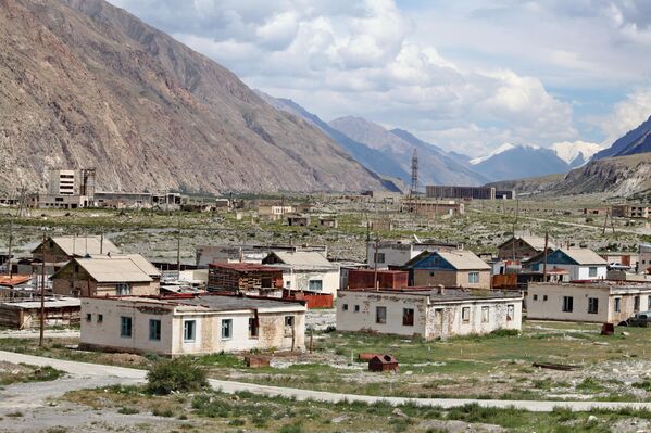 Заброшенный город-призрак Иныльчек в Иссык-Кульской области - Sputnik Кыргызстан